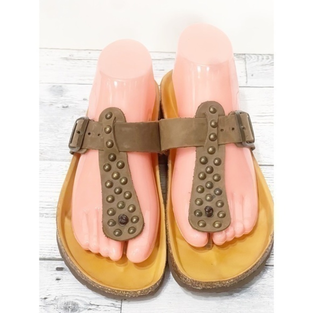 Cristina Francine Studded Leather Sandals Sz 8